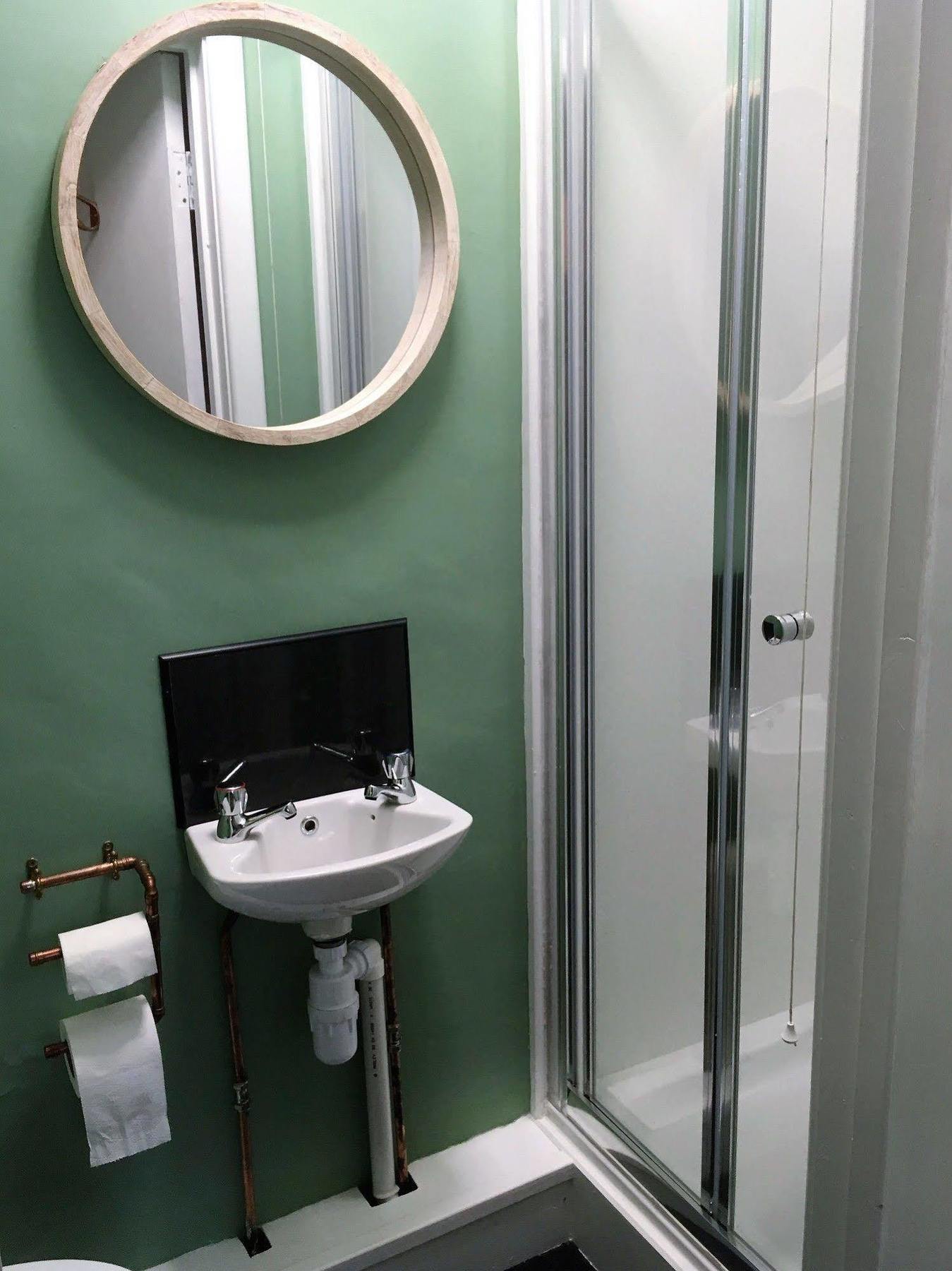 بيت شباب Self Catering Cellb Ffestiniog بلايناو-فيستينيوج المظهر الخارجي الصورة